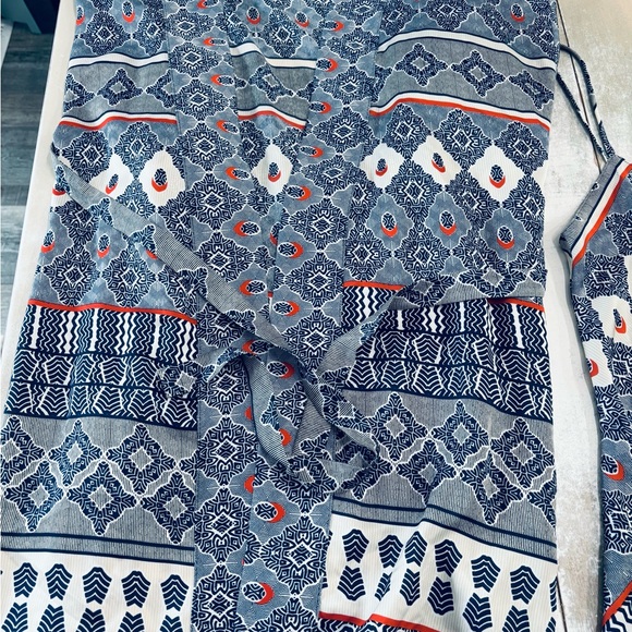 Natori Aztec print nightgown/robe set - Picture 3 of 5